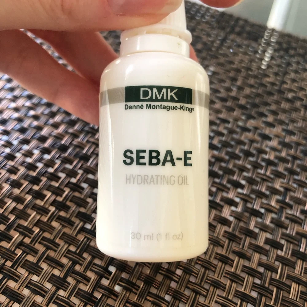 DMK Seba E Hydrating oil 30ml